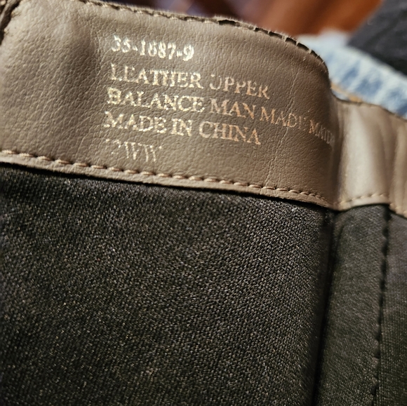 Comfortview Gray Leather Boots Extra Wide Calf - Picture 4 of 7